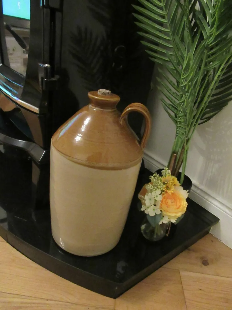 antique vintage FLAGON large pub cottage cave RARE - Image 1