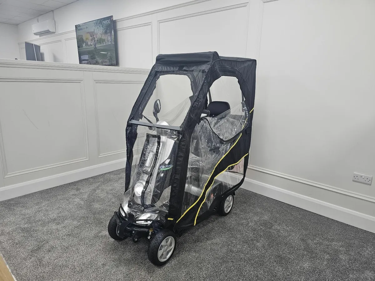 Kymco Midi XLS with Canopy Mobility Scooter - Image 3