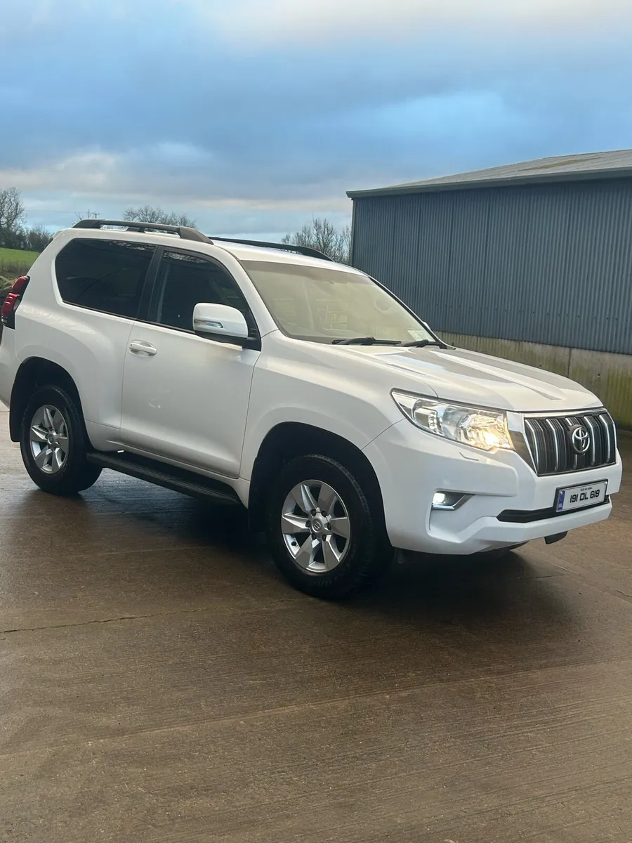 Toyota Landcruiser - Image 3