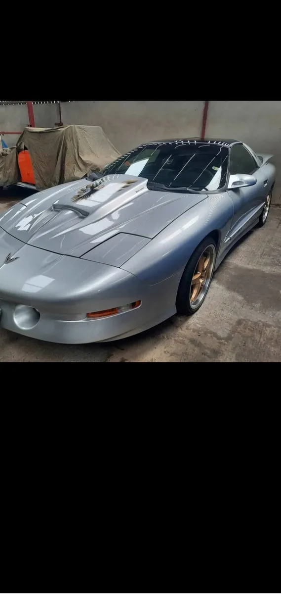 1995 pontiac Trans Am - Image 1