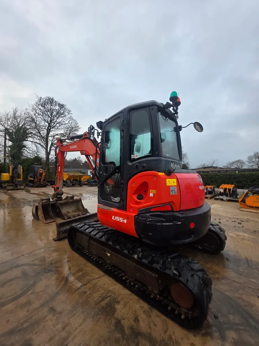 2018 Kubota U55-4 - Image 2