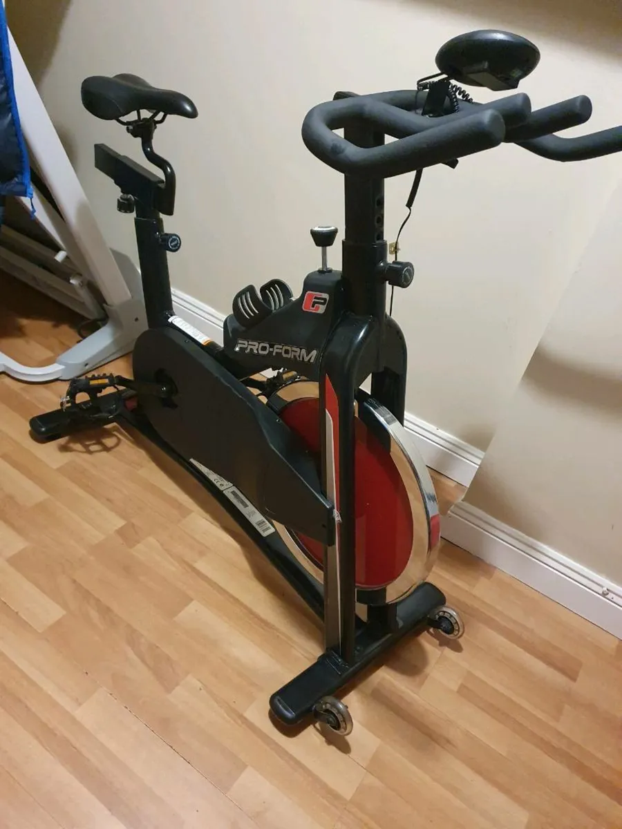 Spinning bike - Image 1