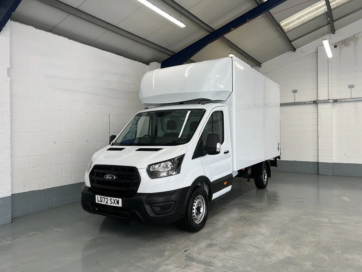 2022 Ford Transit Luton Box Van - Image 3