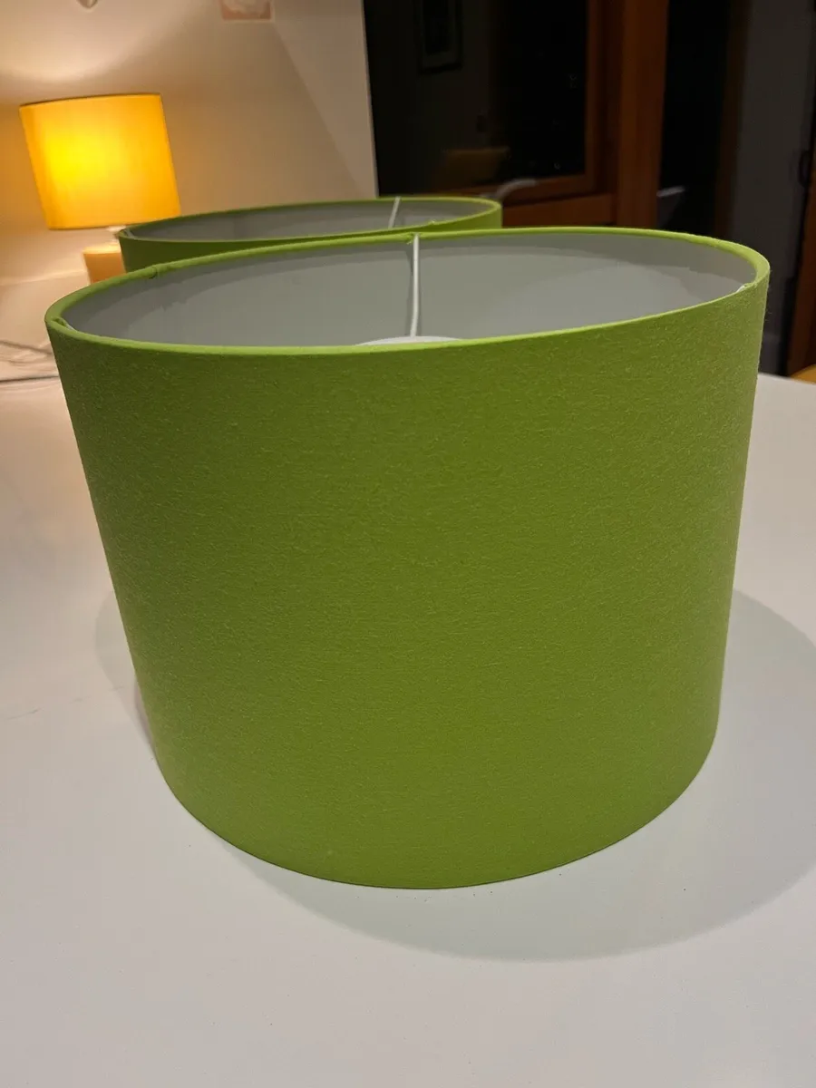 Lamp shades - Image 1