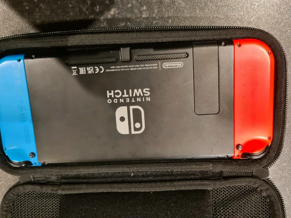 Nintendo Switch - excellent condition - Image 3