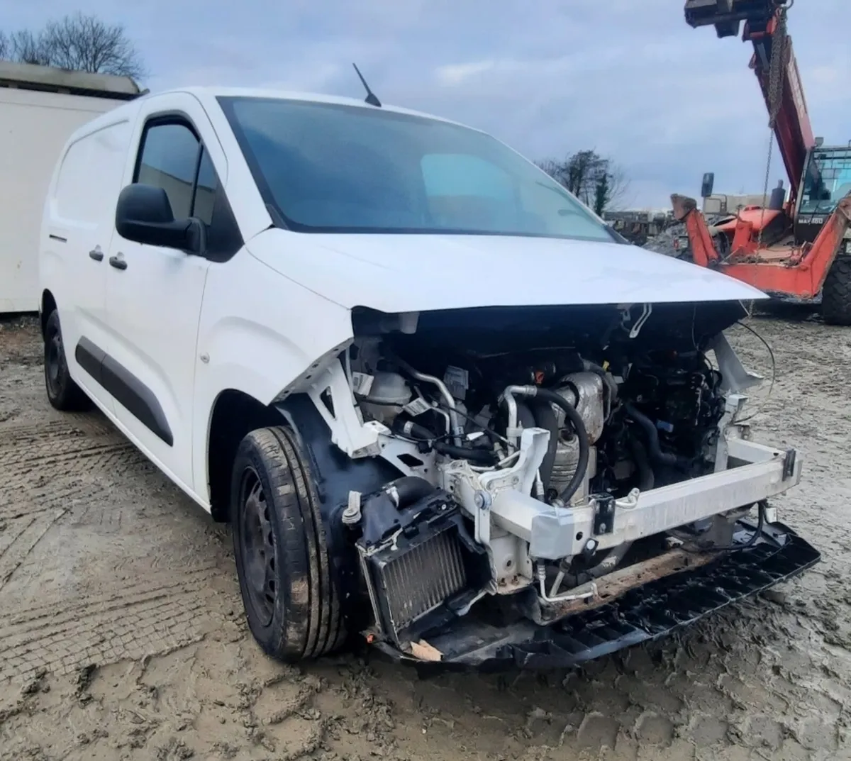 2019 Peugeot Partner For Dismantling - Image 4