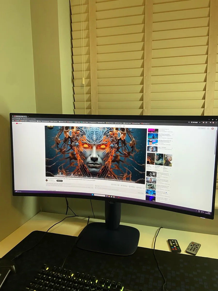 Alienware 34 Curved Gaming Monitor - AW3425DWM - Image 1