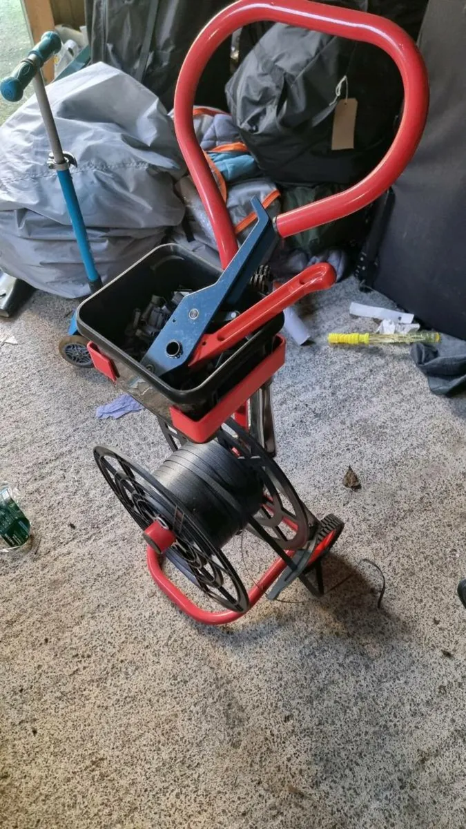 Manual Strapping / Banding Trolley with Tools - Image 1