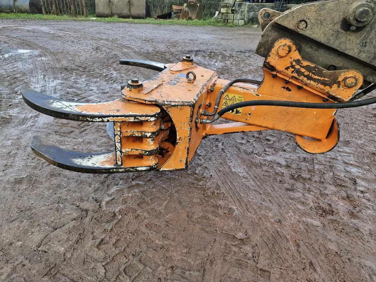 Tree Shears for Digger - Image 2