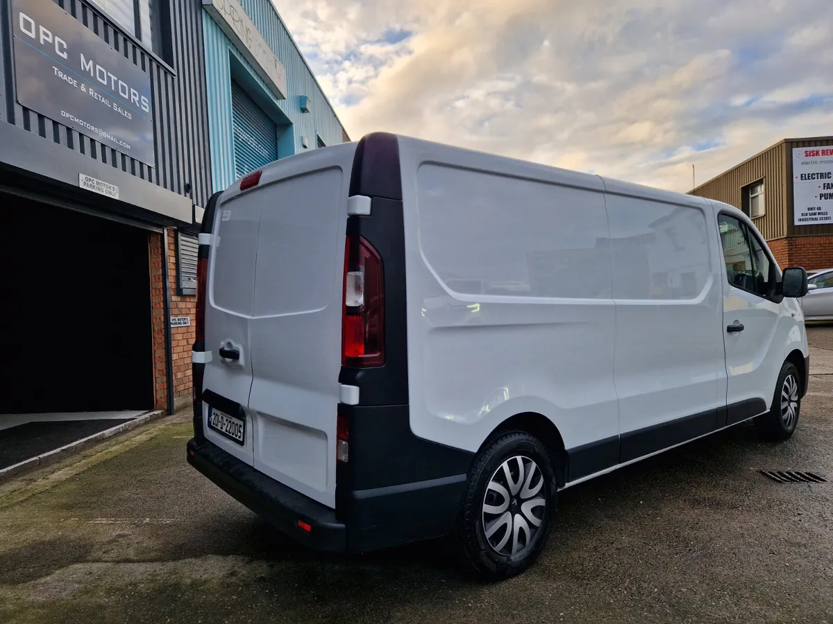 Renault Trafic 2.0 Business + NEW CVRT - Image 4