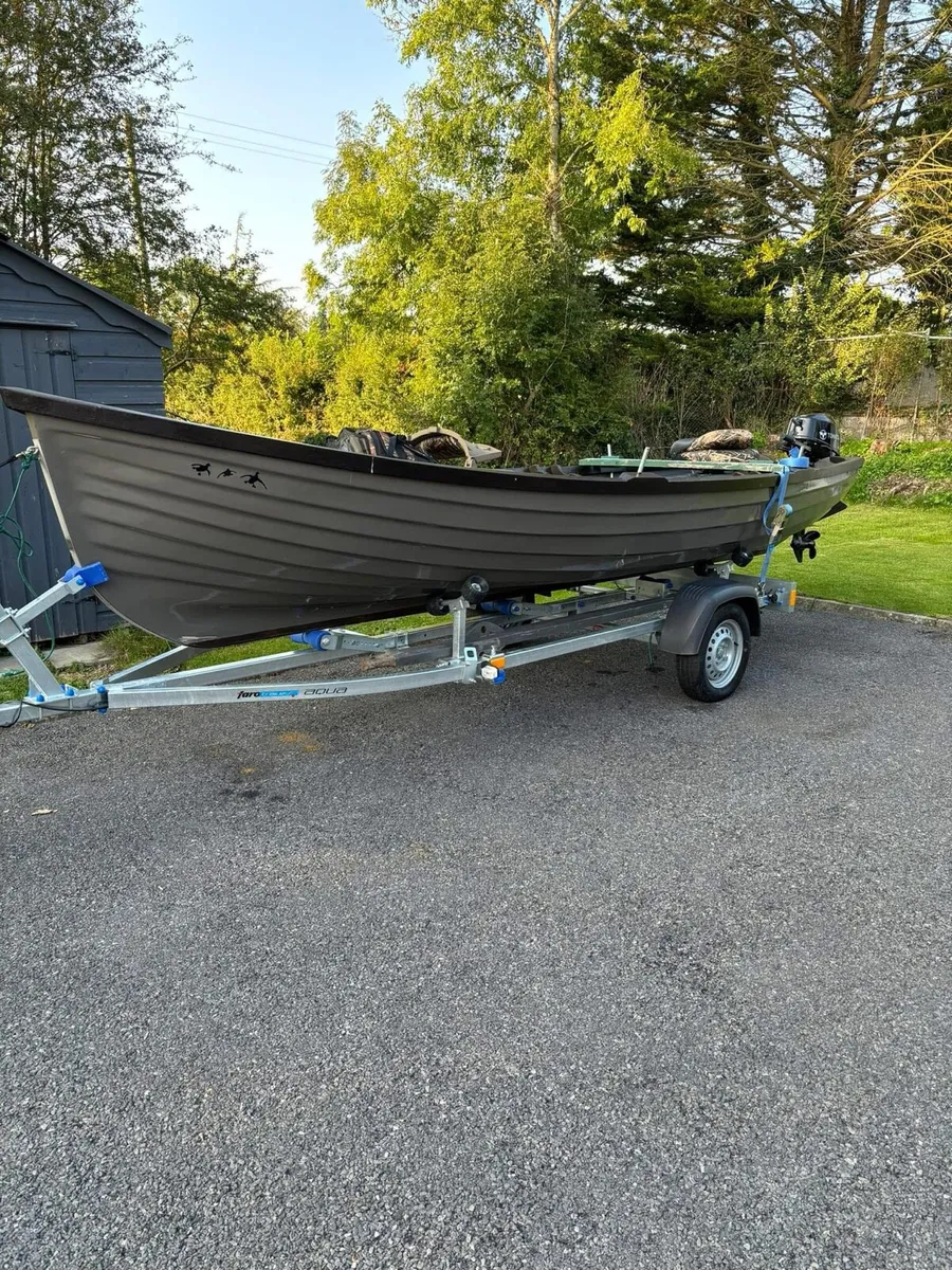 Lynch lake boat - Image 1
