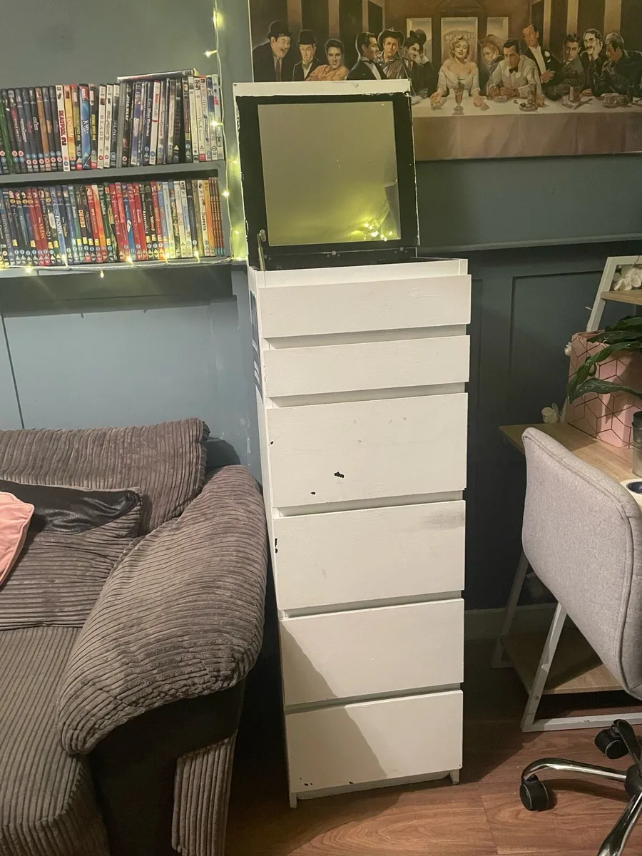 Chest of Drawers - Image 2