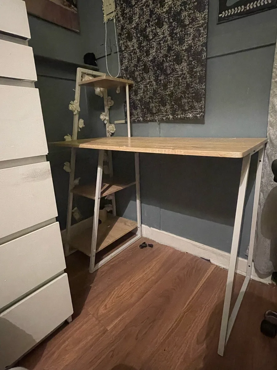 Desk - Image 1