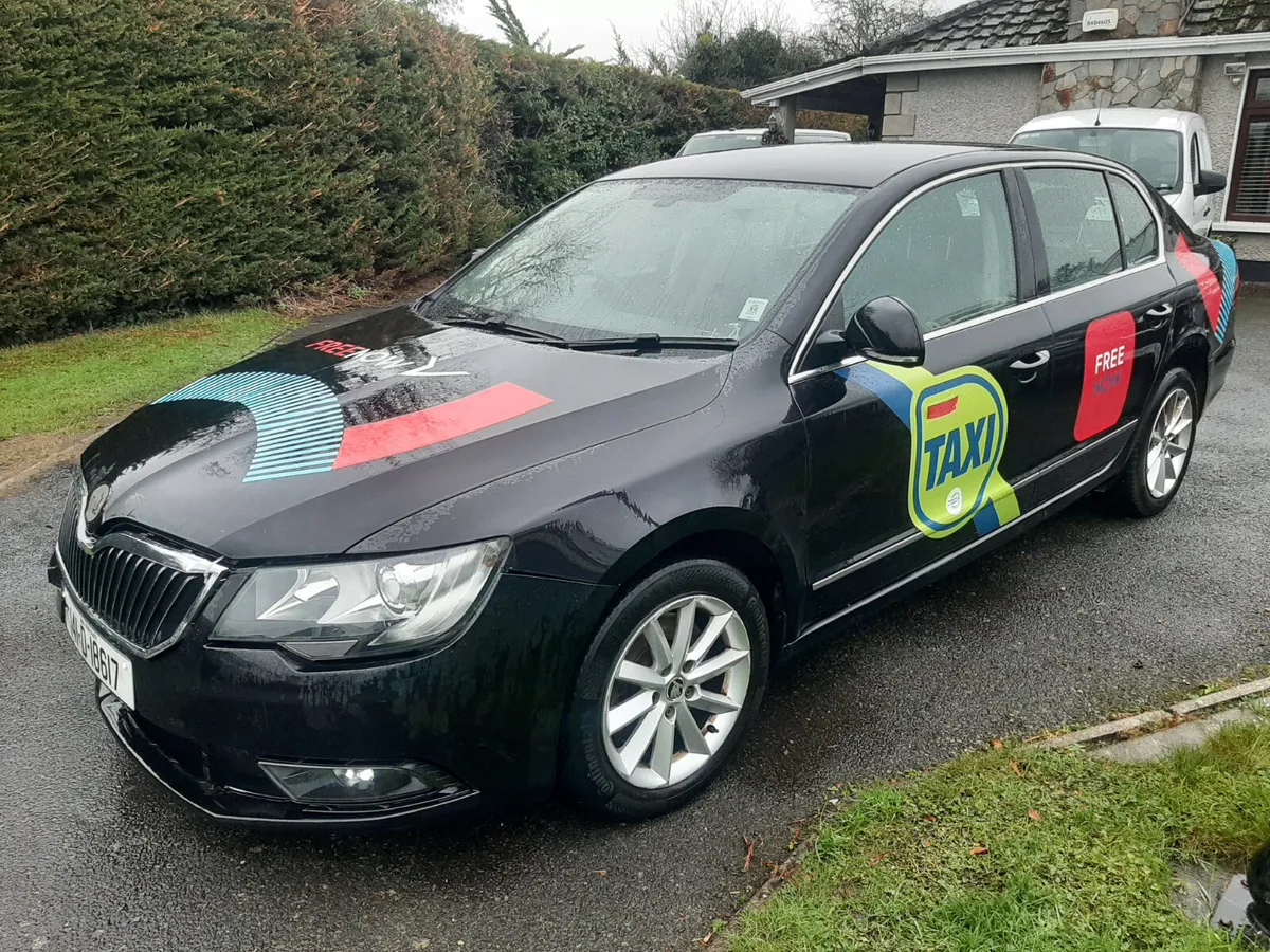 SKODA SUPERB 2014 2.0 TDI DSG AUTOMATIC - Image 1