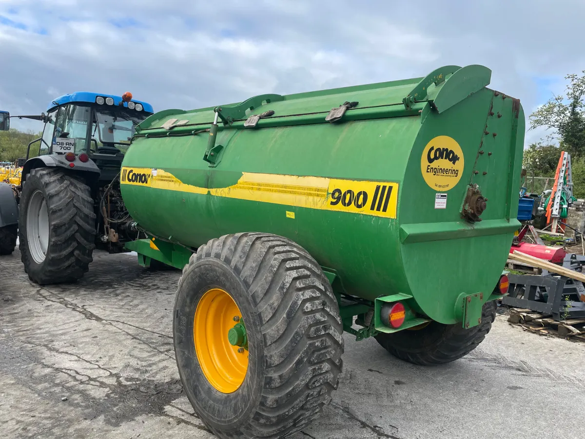 Conor 900 Muckspreader - Image 1