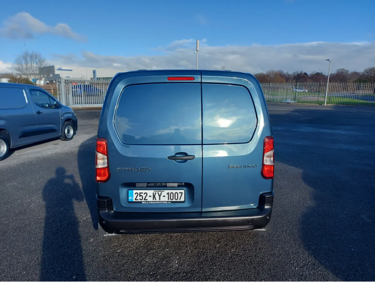Citroen Berlingo LX PLUS BLUEHDI 100 MWB 650KG - Image 4