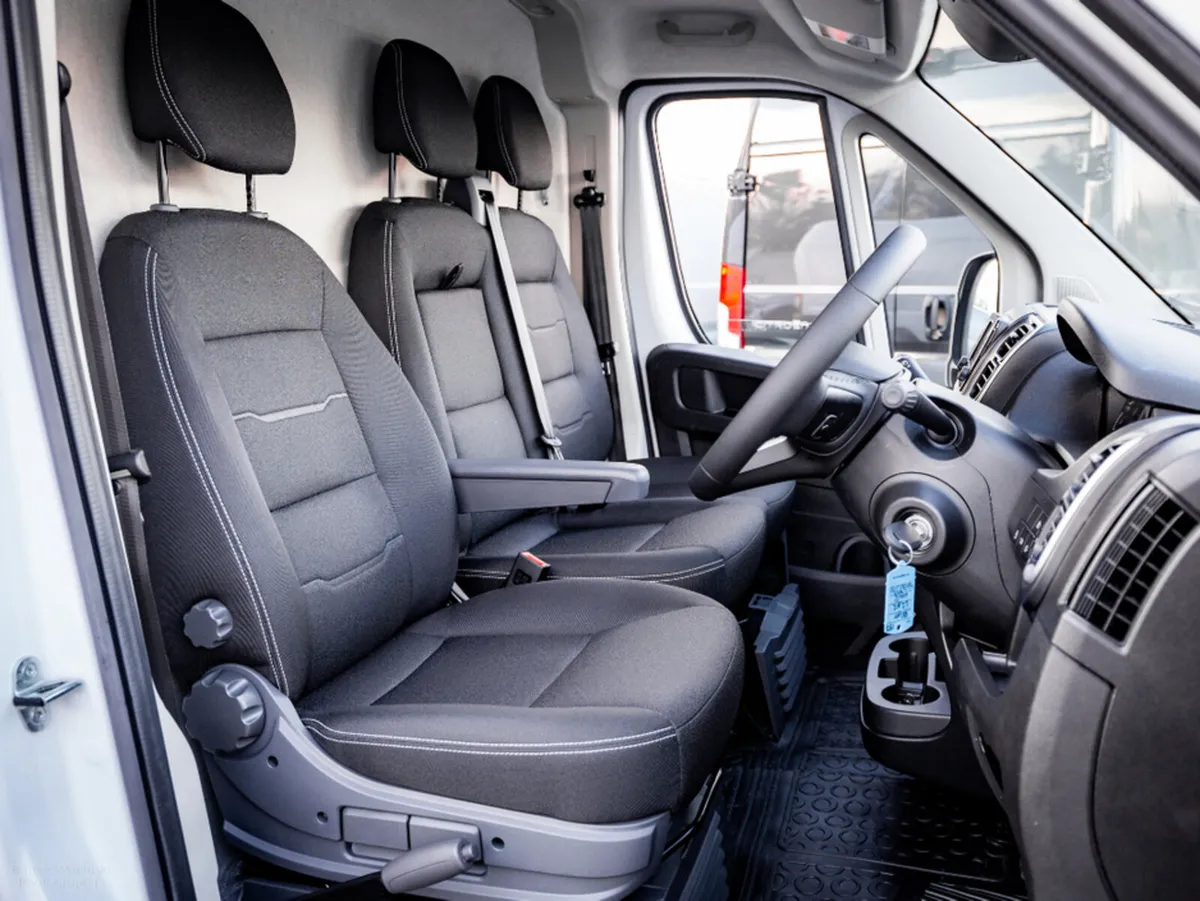 Citroen Relay 33 L2H2 2.2 Diesel 140HP - €37840 in - Image 4