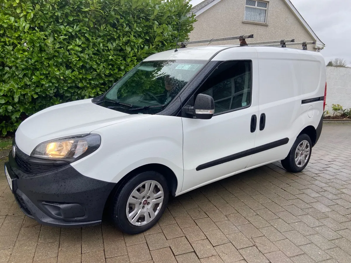 Fiat Doblo  1.2 TDI  2018 - Image 1