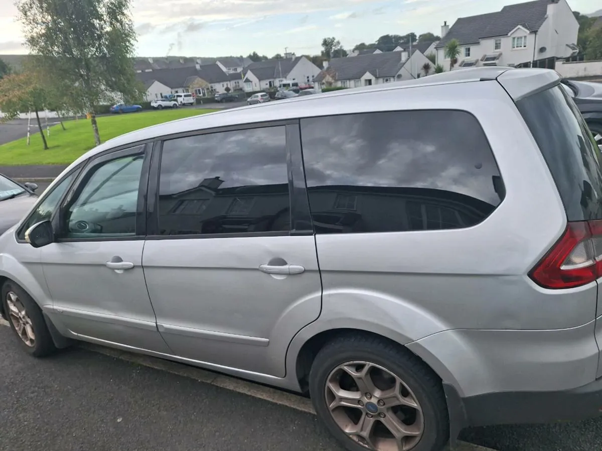 Ford Galaxy - Image 3