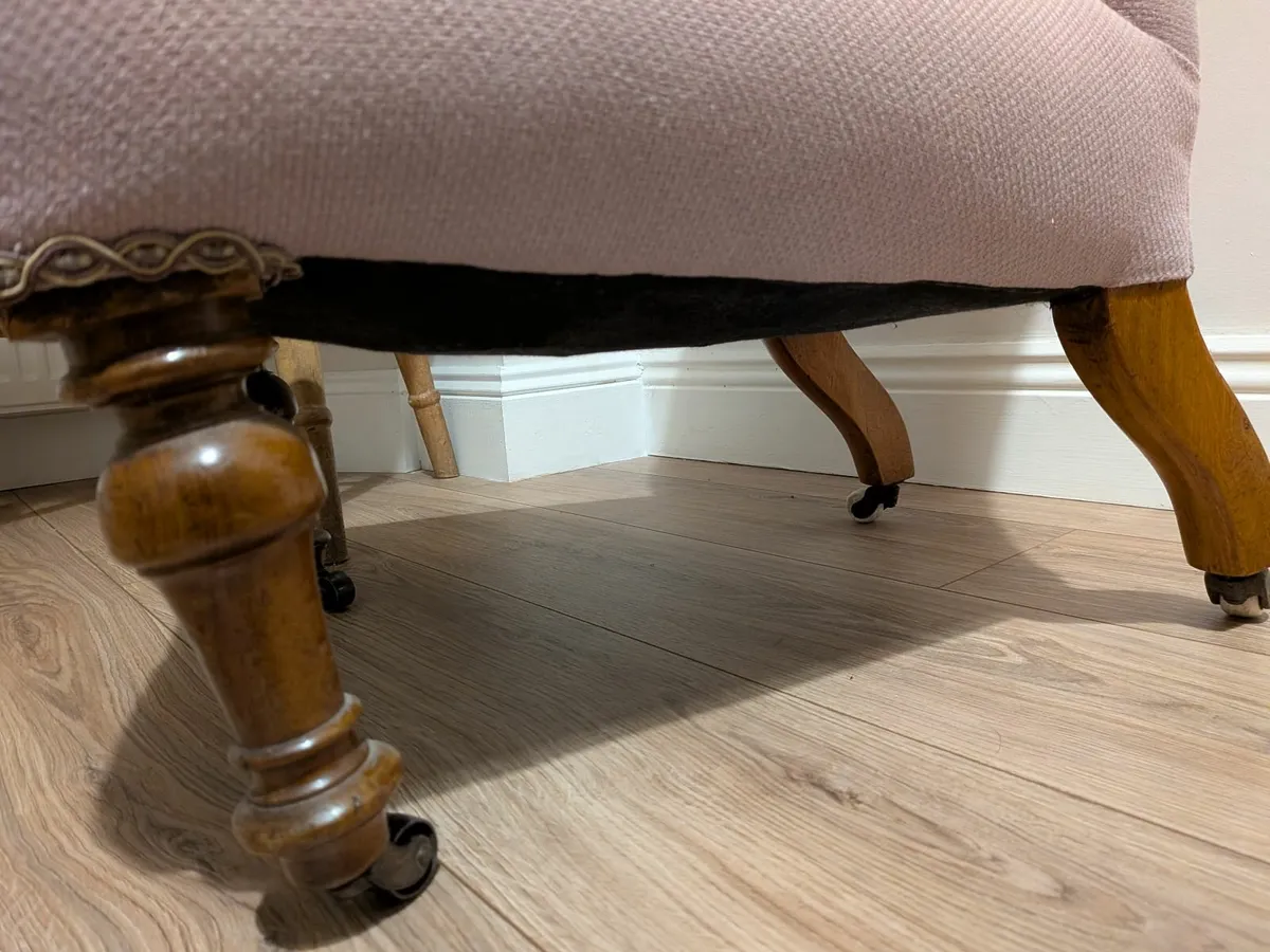 Antique slipper chair - Image 3