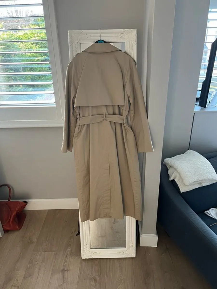 Trench coat - Image 2