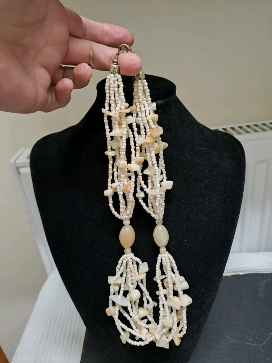 Cream Multi-Strand Beaded Necklace - Image 3