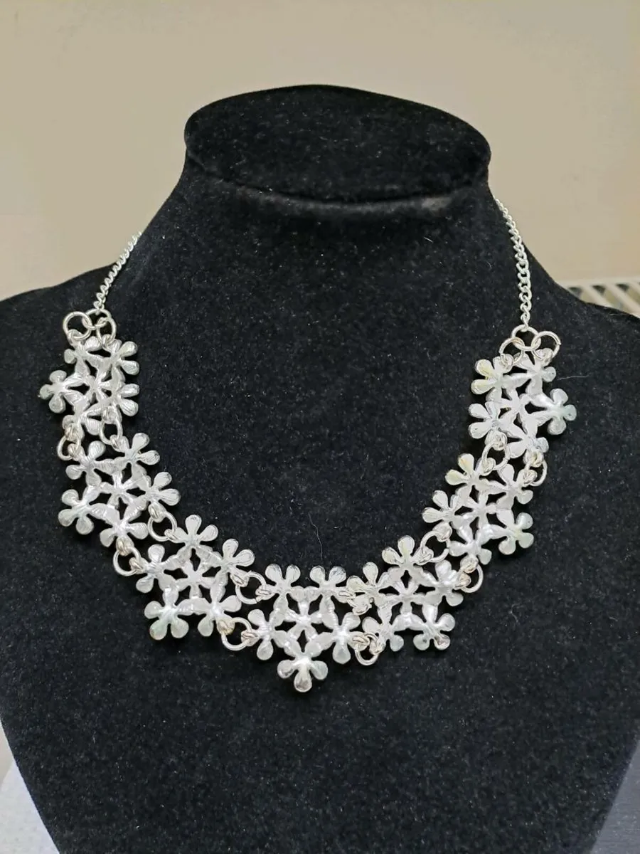 Silver Floral Necklace - Image 3