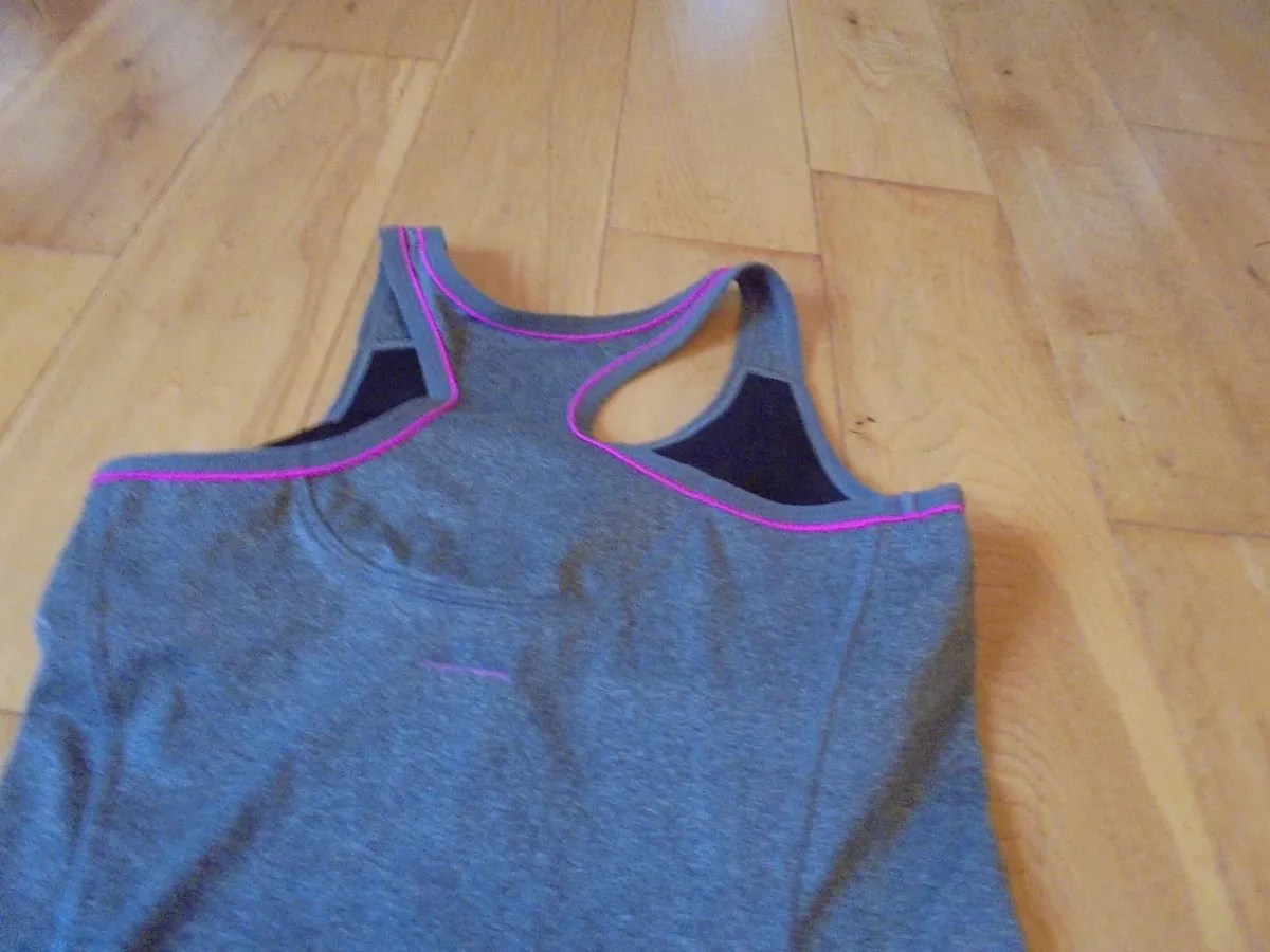 H&M Sports Vest for Sale - Image 3