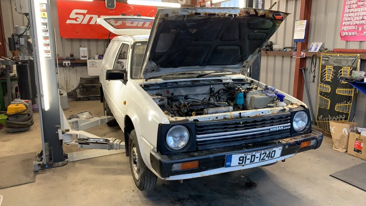 1991 Nissan Sunny Van Diesel - Image 2