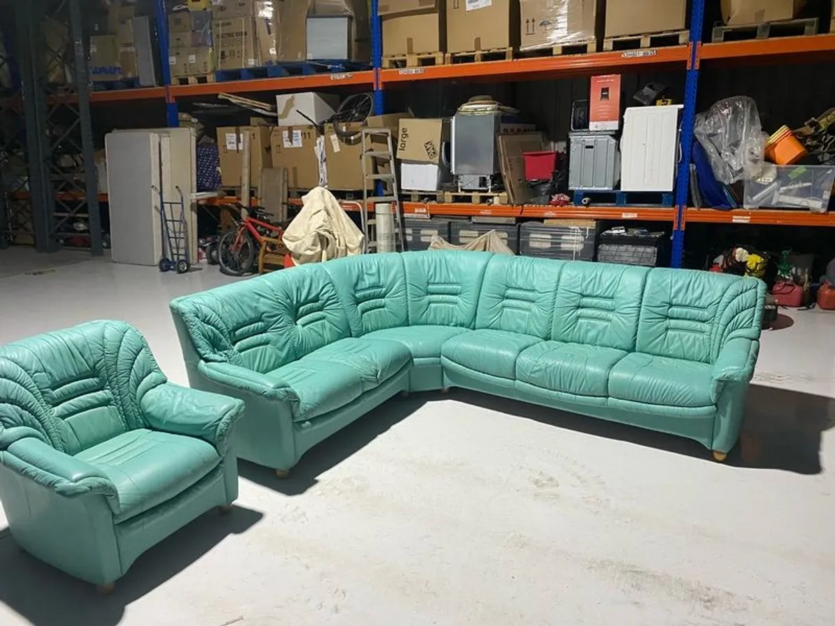 Leather corner sofa with arm chair