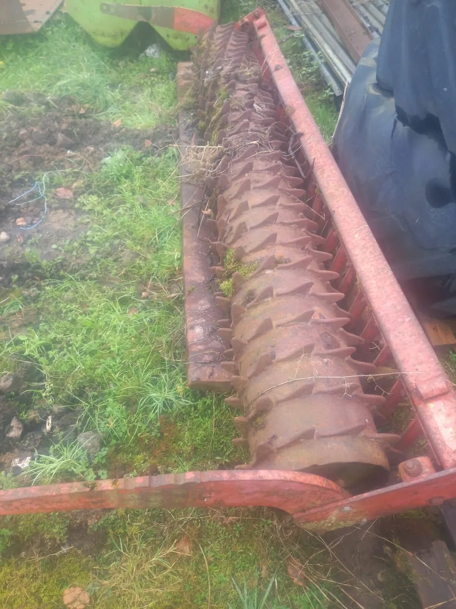 Breaking kuhn power harrow - Image 1