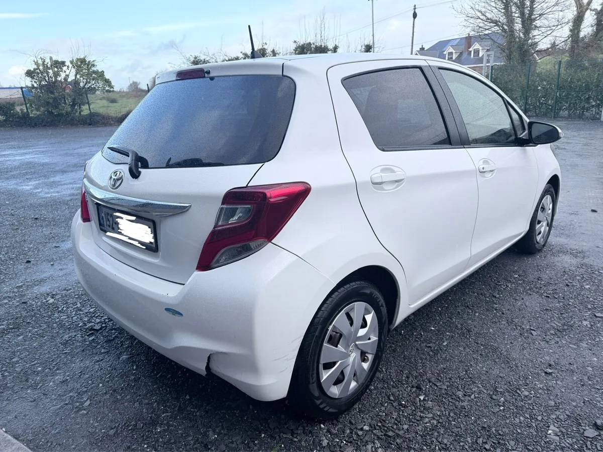 152’ Toyota Vitz 98KM AUTOMATIC - Image 4
