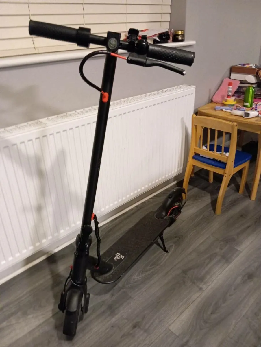 Electronic Scooter - Image 2