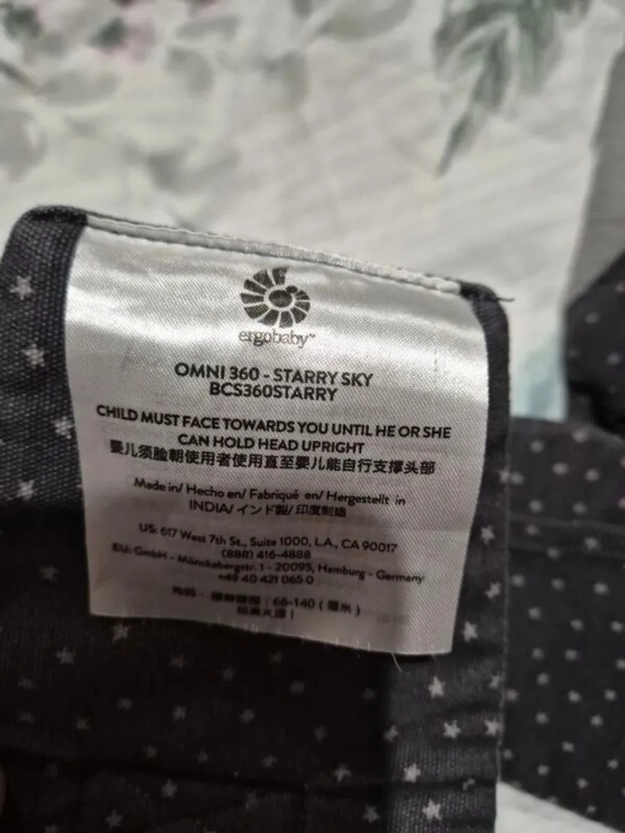 Ergobaby omni 360 baby carrier. - Image 2