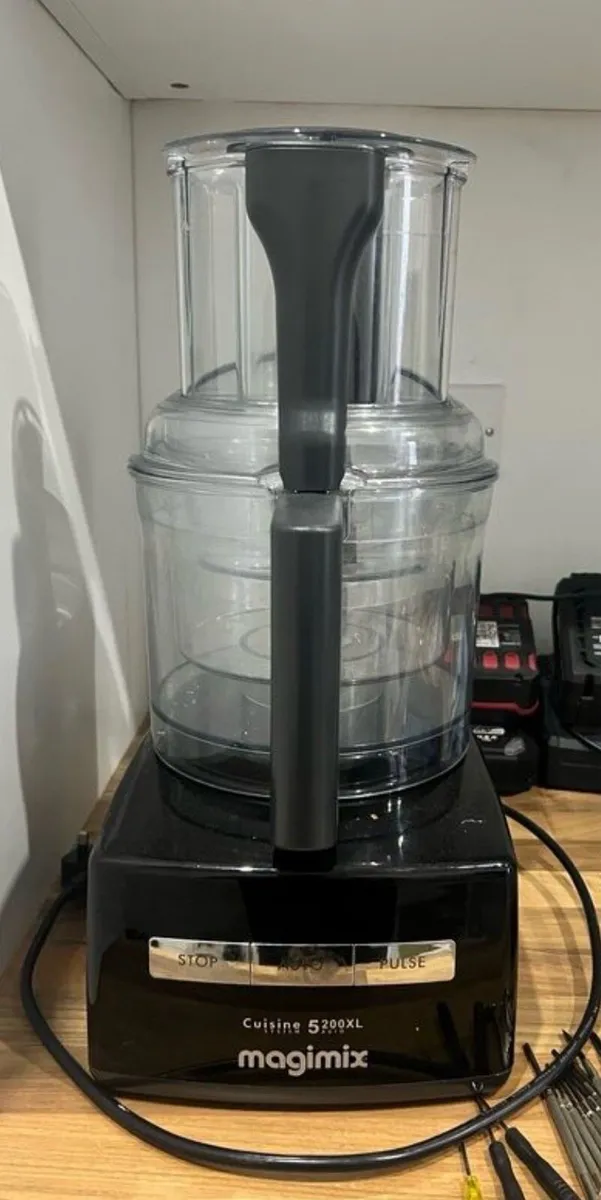 magimix 5200xlFood Processor - Image 1