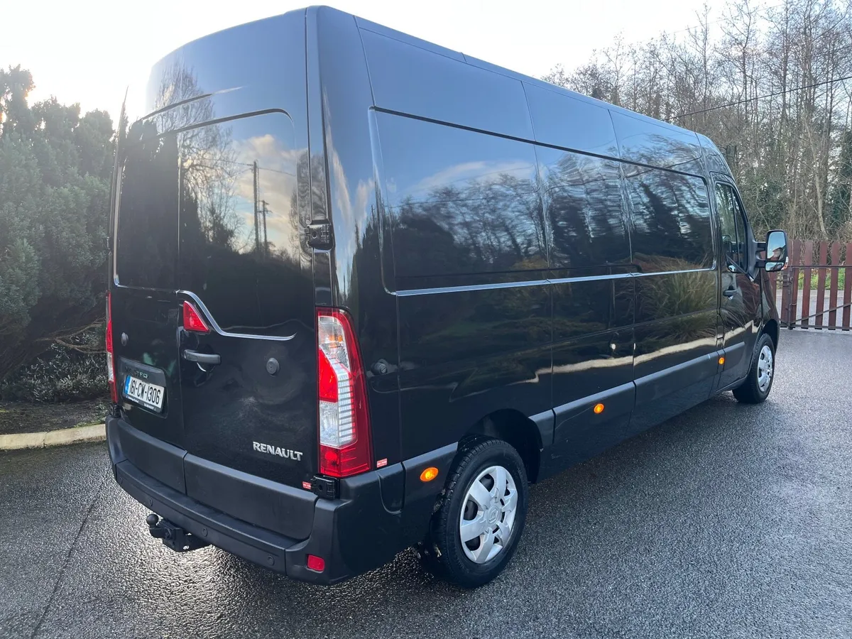 Renault Master - only 69k kms (43k Miles) - Image 4