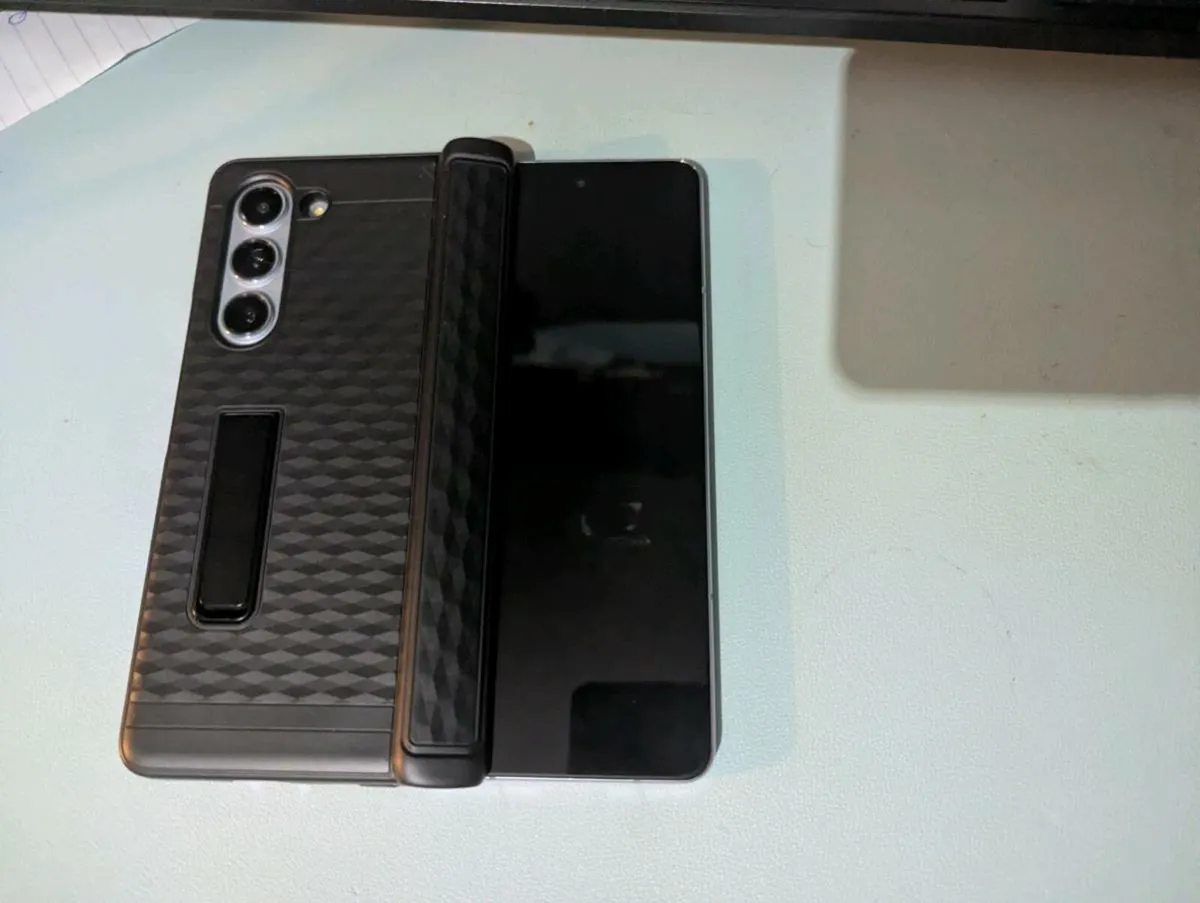 Samsung Galaxy Fold 5 256 GB ICE BLUE - Image 4