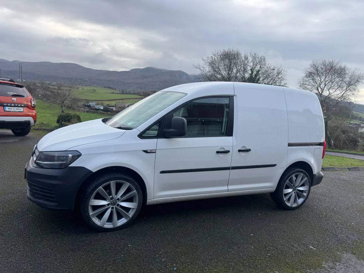 Volkswagen Caddy 2017 new doe - Image 3