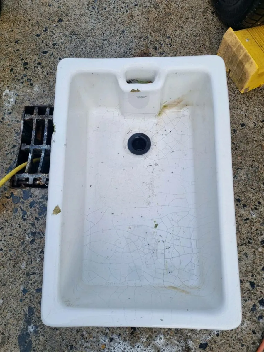 Original old Belfast sink collection in Limerick - Image 4