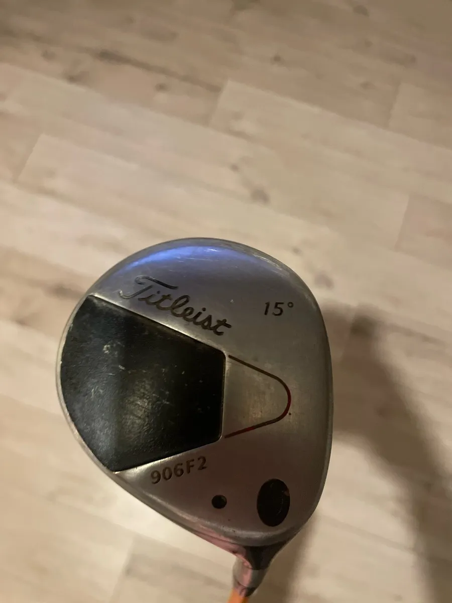 Golf- titleist fairway 3 wood - Image 1