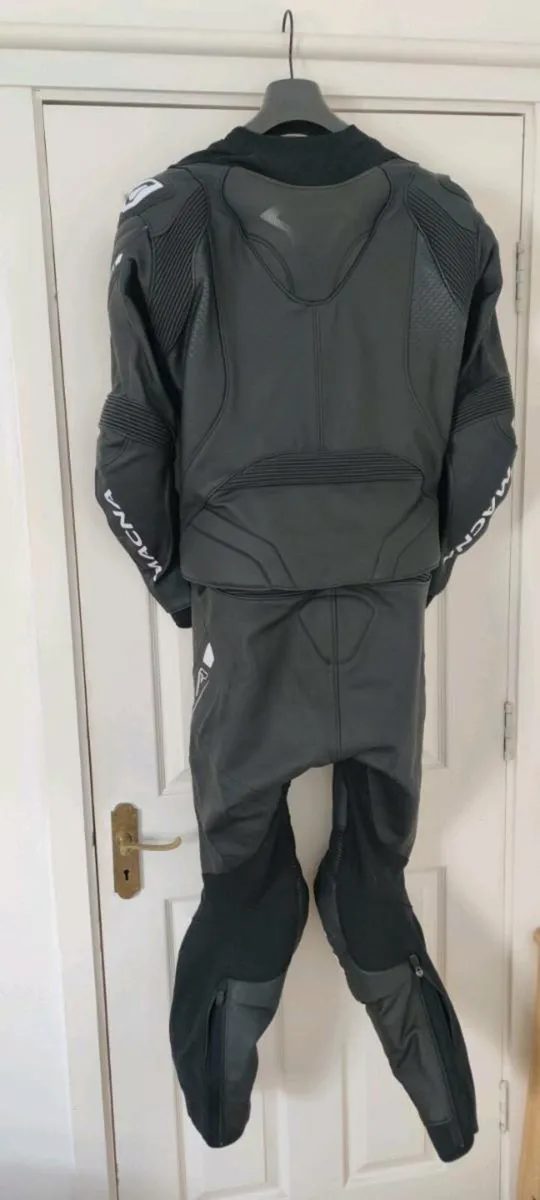 Macna Motorbike Suit - Image 2