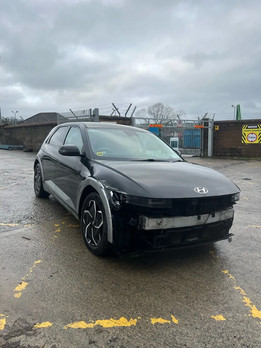 2023 HYUNDAI IONIQ5 PREMIUM 77KW. Damaged Salvage - Image 2