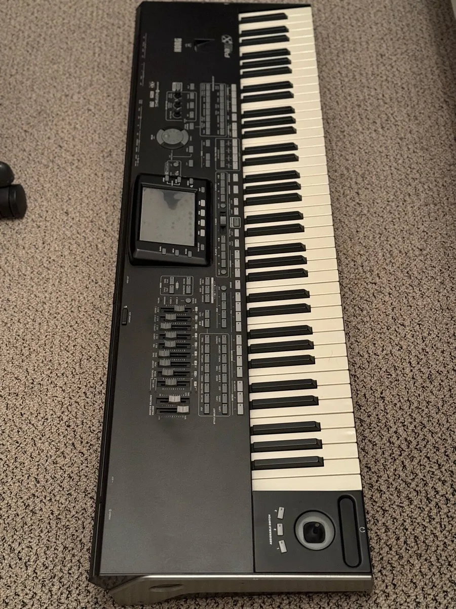 Korg pa3x Pro 76 Keys - Image 1