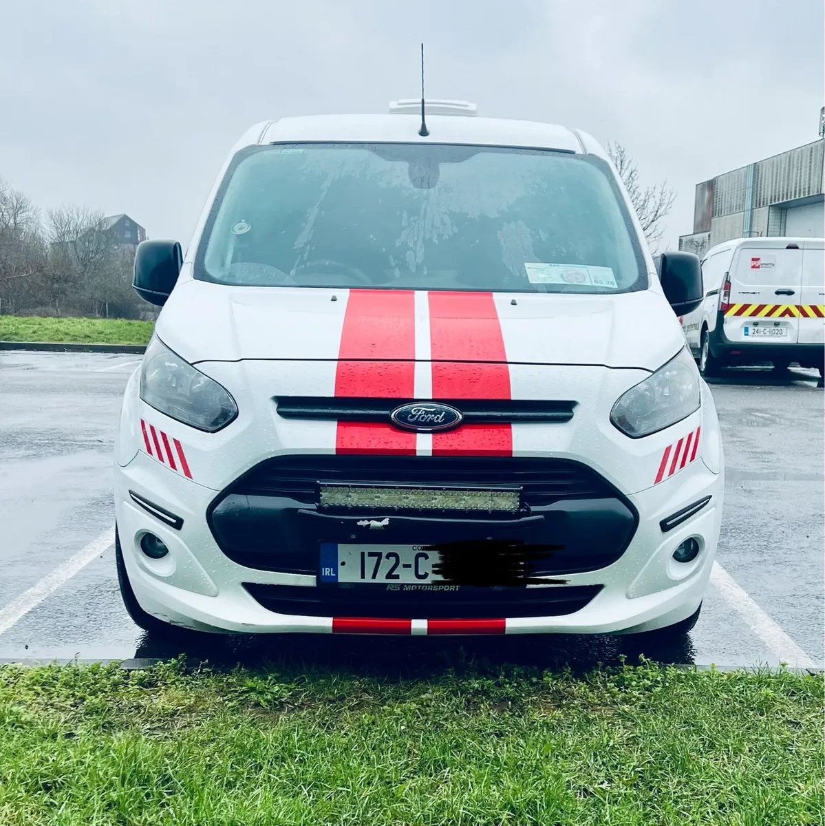 Ford Transit Connect 2017-2 - Image 2