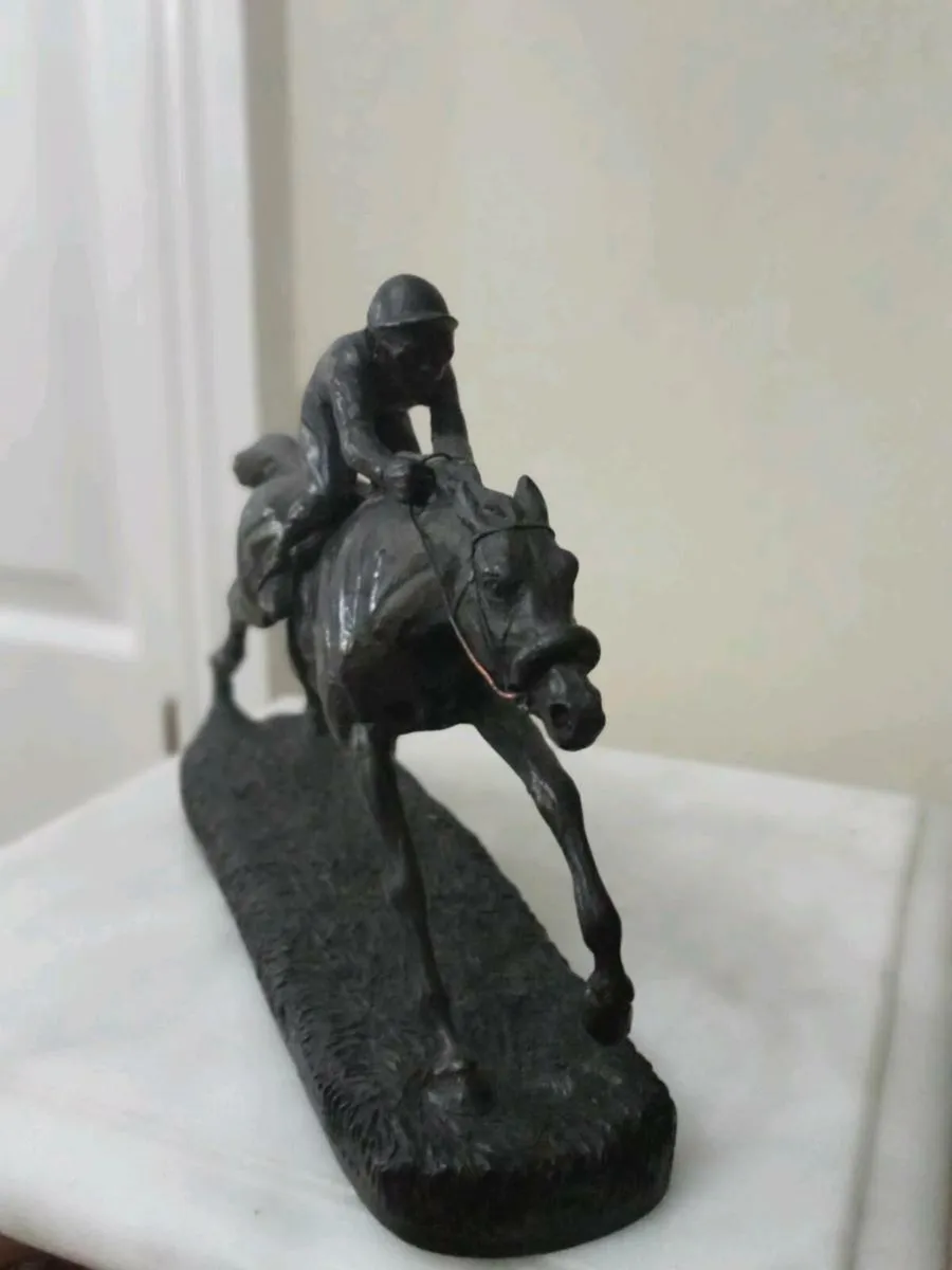 Genesis horse and jockey POSTAGE AVAILABLE - Image 3