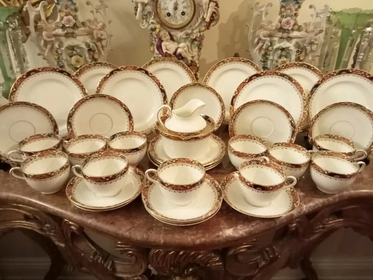 Vintage large teaset POStAGE AVAILABLE - Image 1