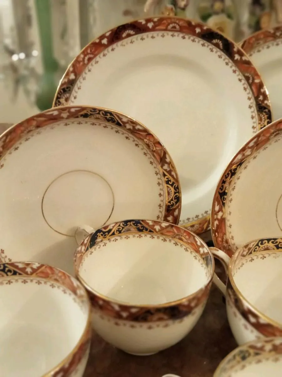 Vintage large teaset POStAGE AVAILABLE - Image 3