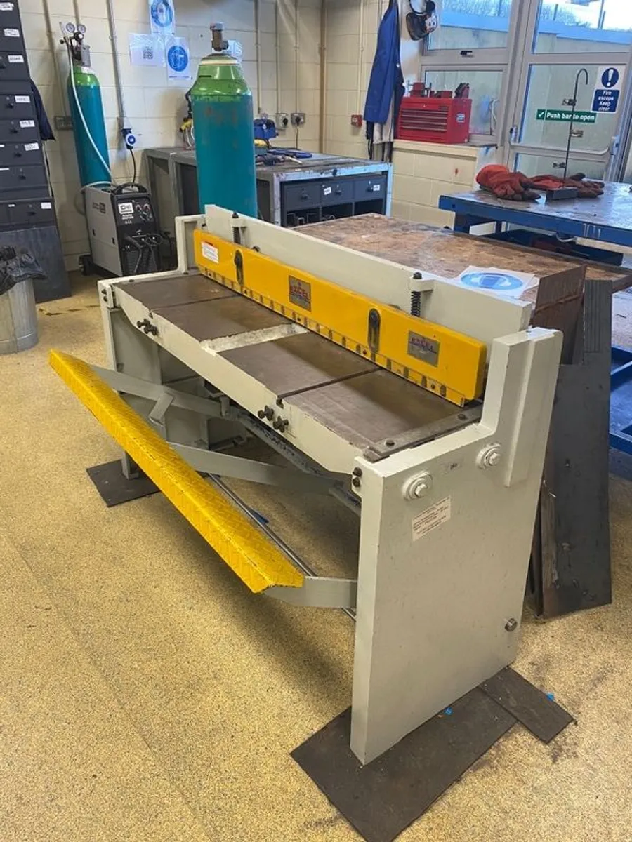 Foot Shears - Image 1