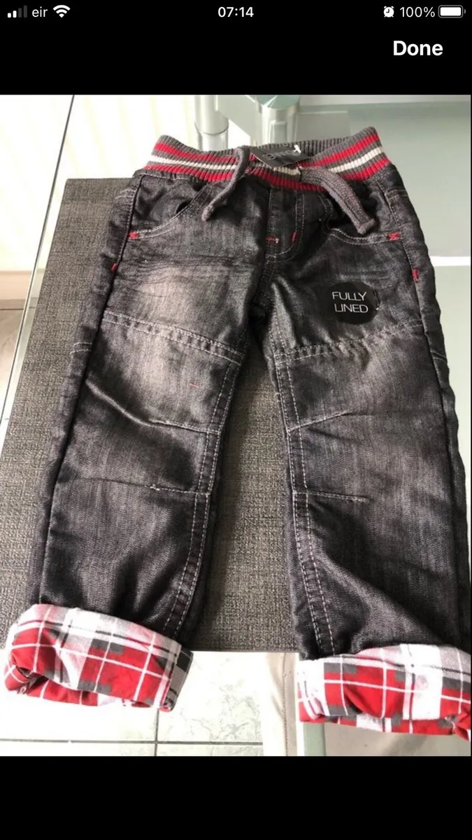 Boys BNWT jeans 12/18 mths €5 - Image 1