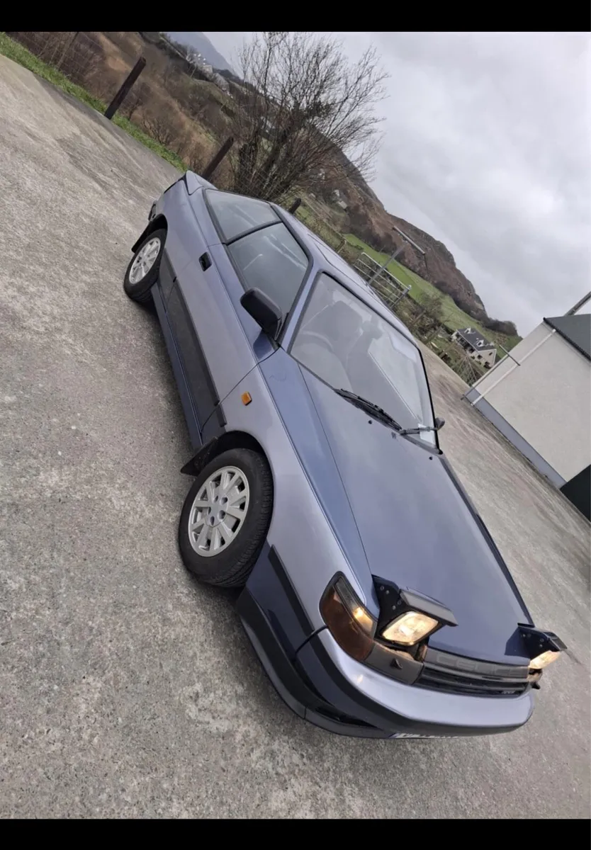 Selling a 1987 ST162 Toyota celica - Image 3